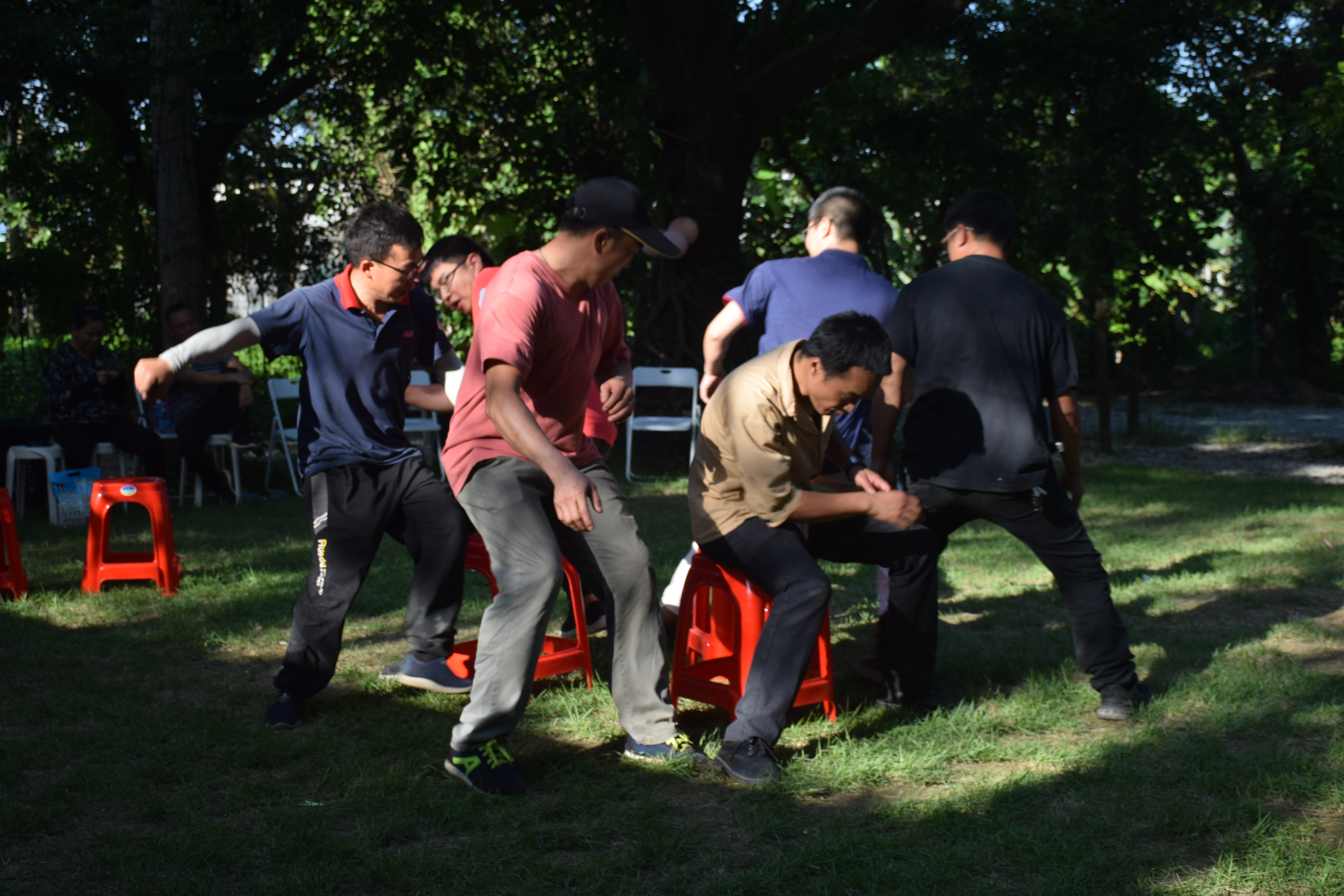 歐能電動(dòng)叉車-9