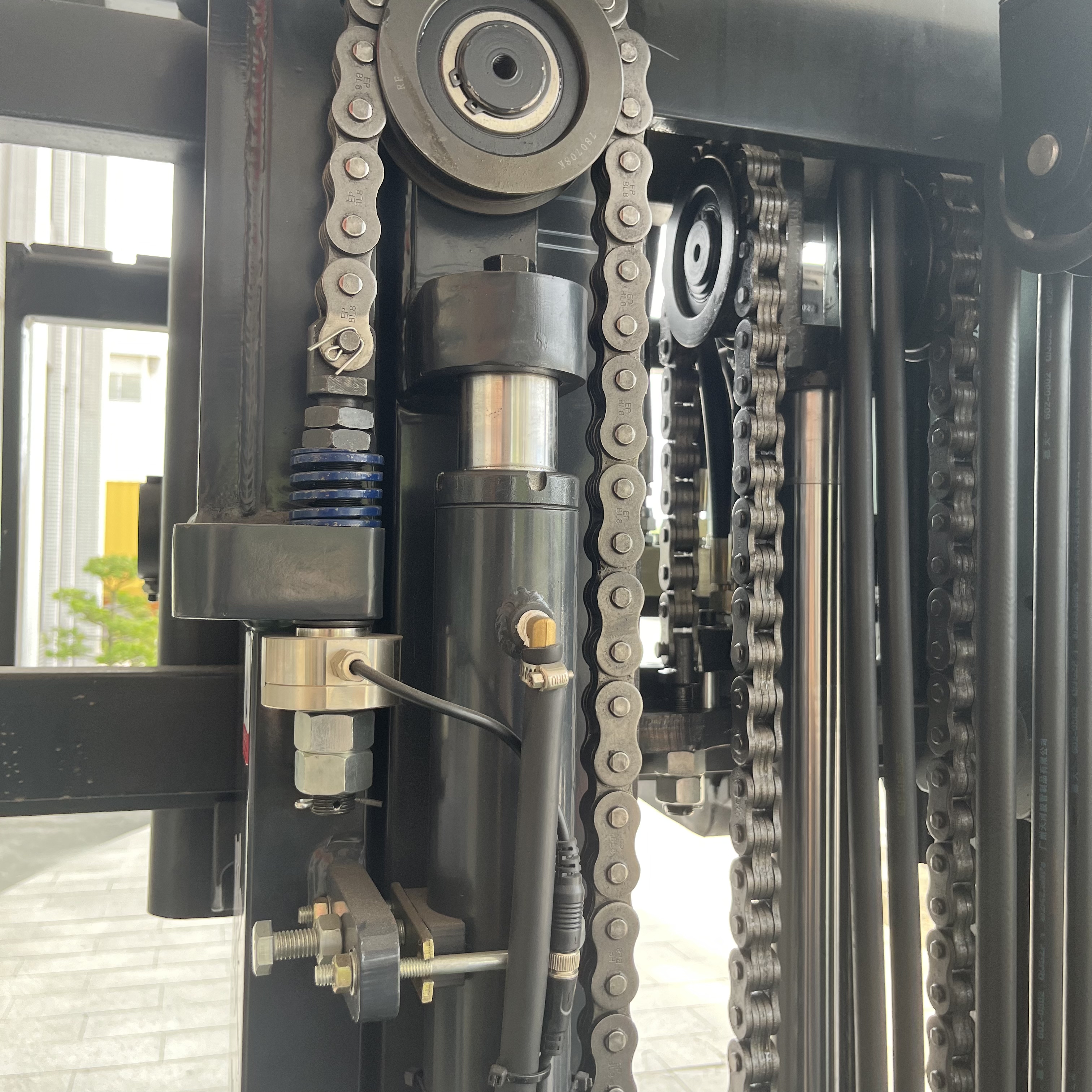 鋰電叉車-七片式復合鏈條