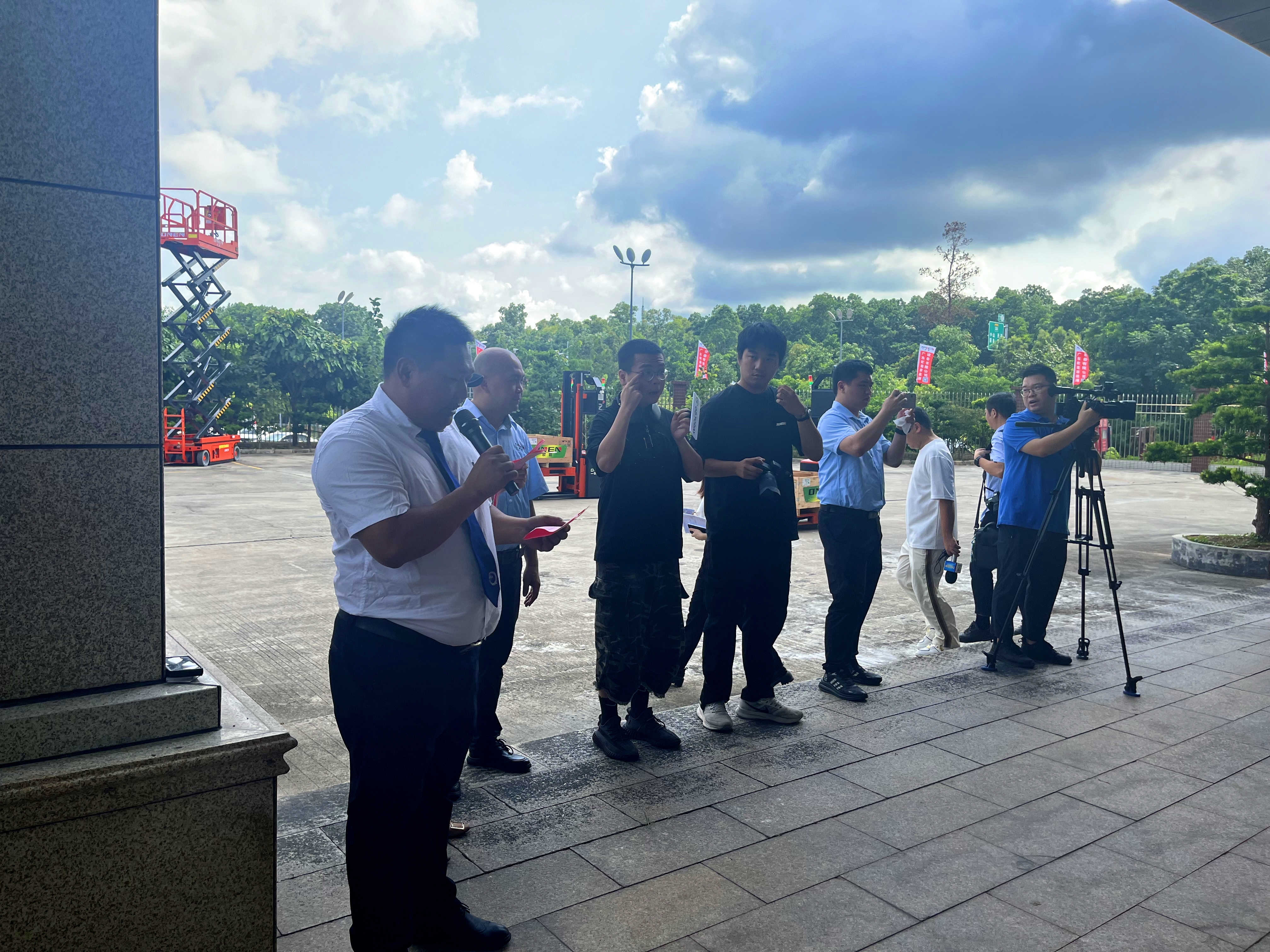 2-廖其章發(fā)表歡迎辭