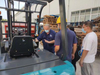 欧恩中国制造可调式建筑叉车，通过 CE/TUV GS 测试
